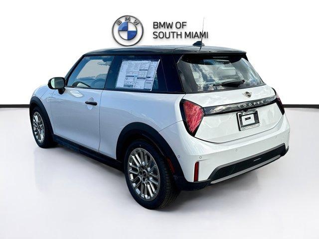 new 2025 MINI Hardtop car, priced at $31,781