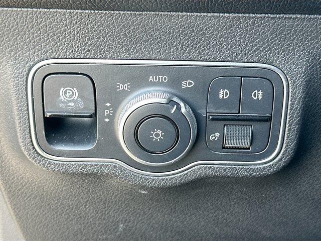 used 2023 Mercedes-Benz GLB 250 car, priced at $33,500