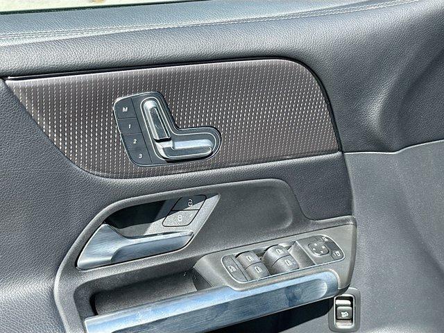 used 2023 Mercedes-Benz GLB 250 car, priced at $33,500