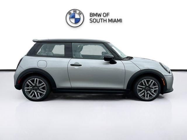 new 2025 MINI Hardtop car, priced at $36,170