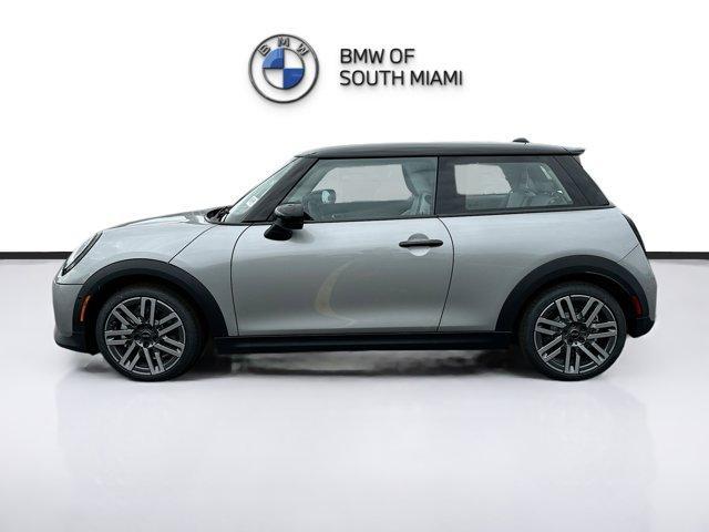 new 2025 MINI Hardtop car, priced at $36,170