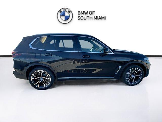 new 2025 BMW X5 PHEV car, priced at $74,093