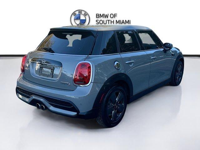 used 2022 MINI Hardtop car, priced at $23,500