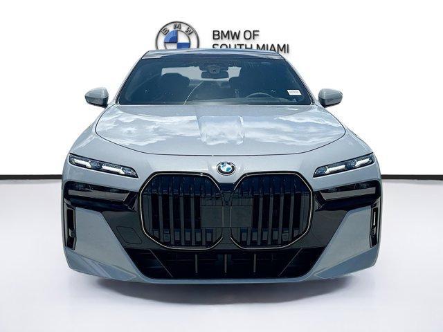 new 2025 BMW 760 car, priced at $125,957