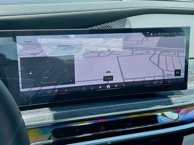new 2025 BMW 760 car, priced at $125,957