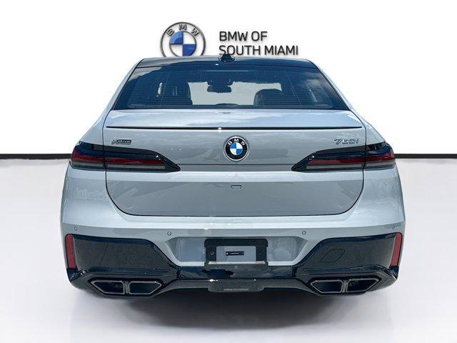new 2025 BMW 760 car, priced at $125,957