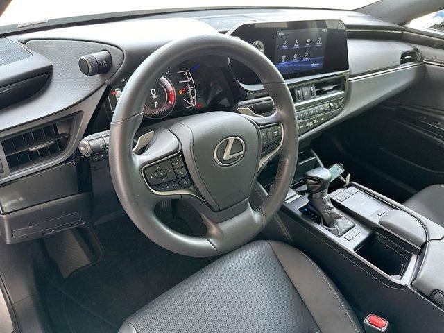 used 2022 Lexus ES 350 car, priced at $33,000