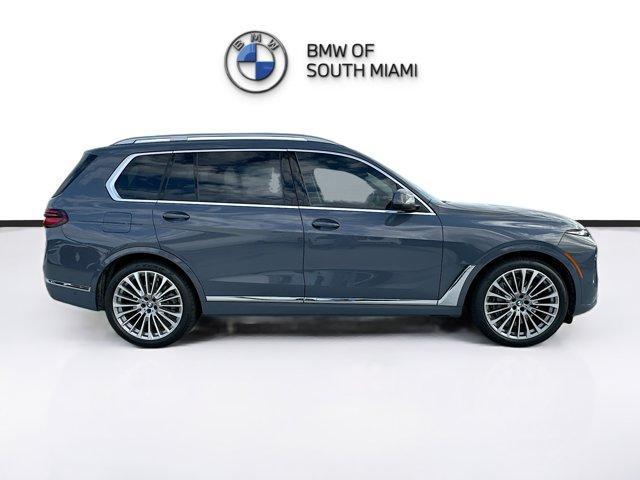 new 2025 BMW X7 car, priced at $85,451