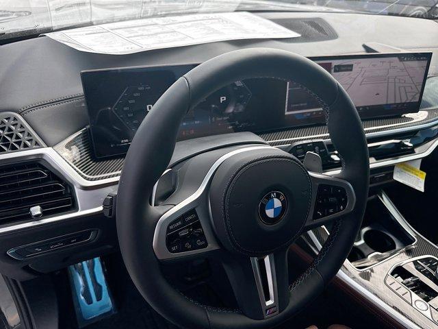 new 2025 BMW X7 car, priced at $113,108