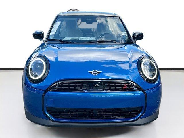 new 2025 MINI Hardtop car, priced at $36,980