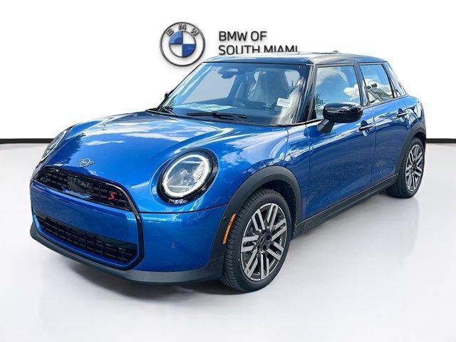 new 2025 MINI Hardtop car, priced at $36,980