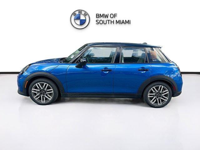 new 2025 MINI Hardtop car, priced at $36,980