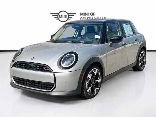 new 2025 MINI Hardtop car, priced at $35,405