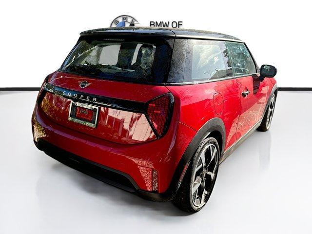 new 2025 MINI Hardtop car, priced at $32,565