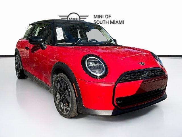 new 2025 MINI Hardtop car, priced at $31,236