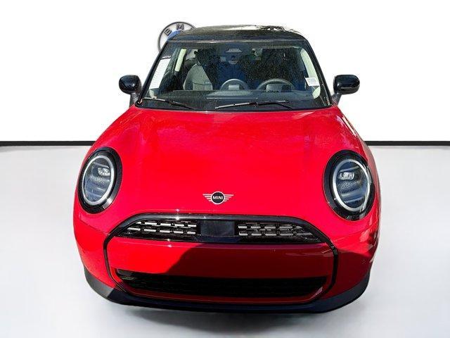 new 2025 MINI Hardtop car, priced at $32,565