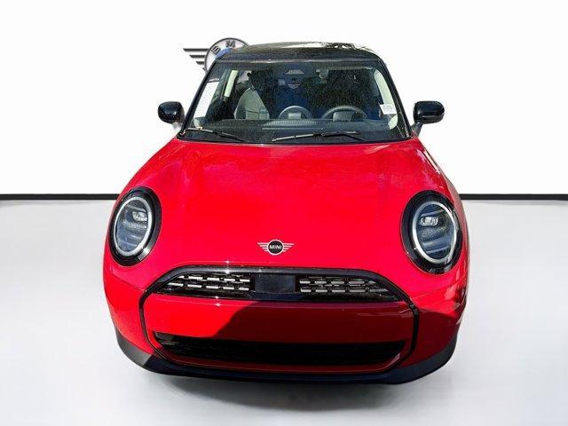 new 2025 MINI Hardtop car, priced at $31,236