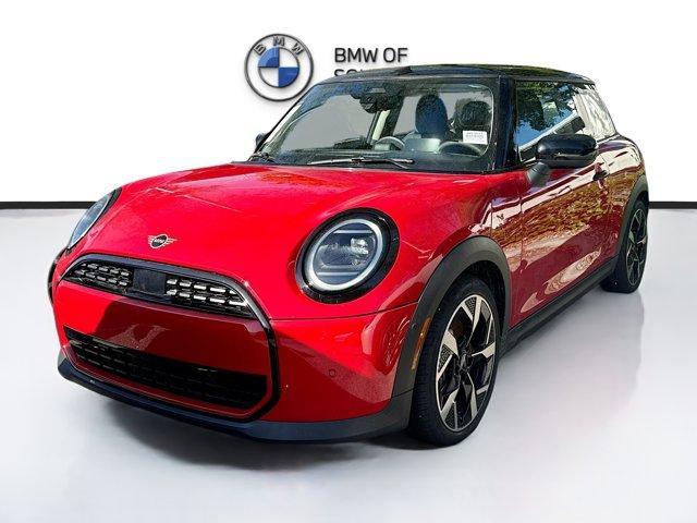 new 2025 MINI Hardtop car, priced at $32,565