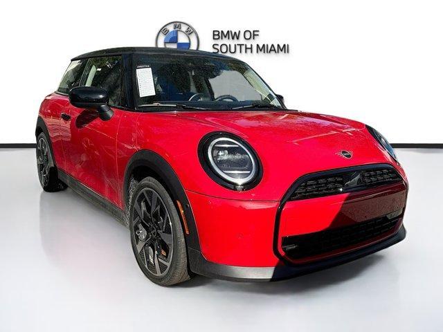 new 2025 MINI Hardtop car, priced at $32,565