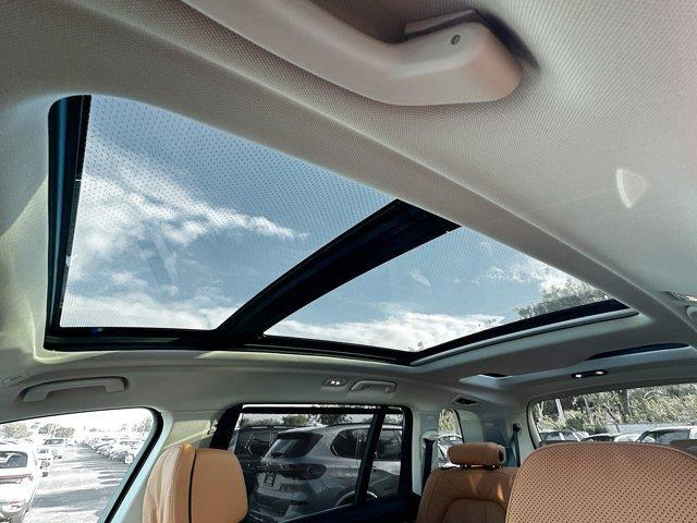 new 2026 BMW X7 car, priced at $95,853