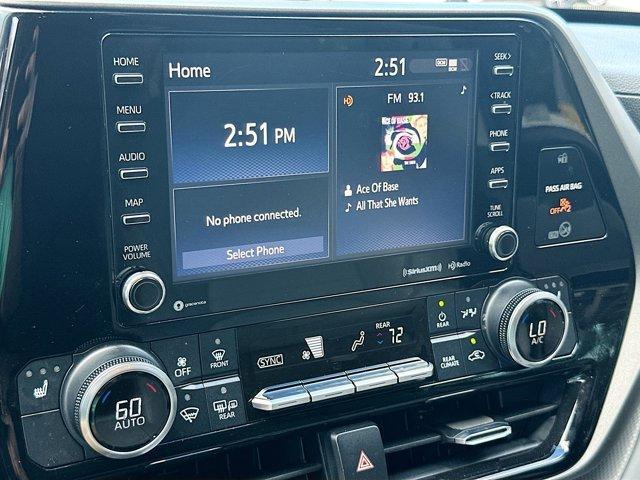 used 2021 Toyota Highlander car, priced at $27,750