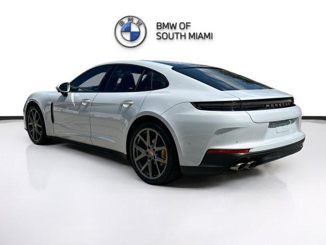 used 2024 Porsche Panamera car