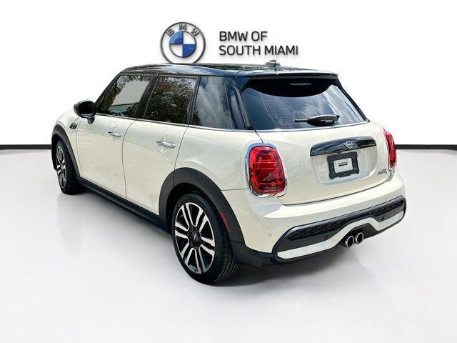 used 2022 MINI Hardtop car, priced at $25,500