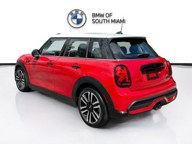 used 2023 MINI Hardtop car, priced at $26,000