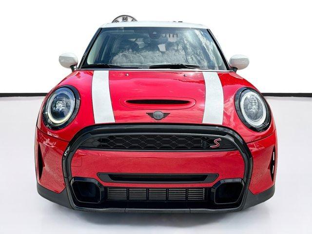 used 2023 MINI Hardtop car, priced at $26,000