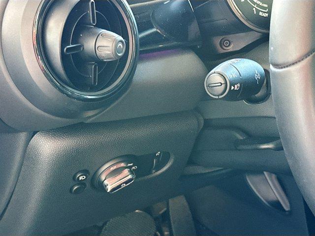 used 2023 MINI Hardtop car, priced at $26,000