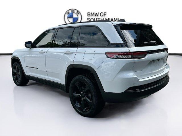 used 2024 Jeep Grand Cherokee car, priced at $31,500