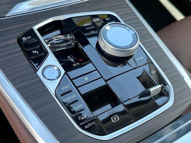 new 2026 BMW X7 car