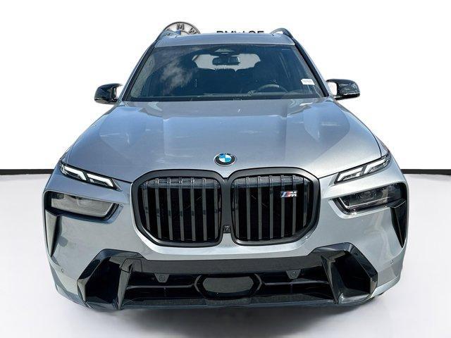 new 2025 BMW X7 car, priced at $112,082