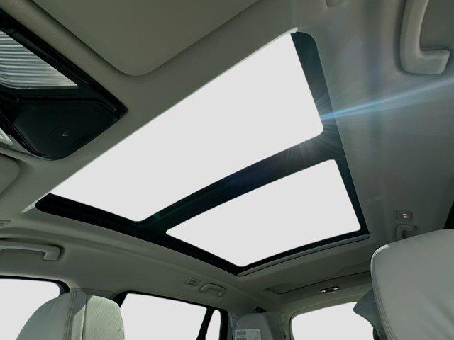 new 2026 BMW X7 car