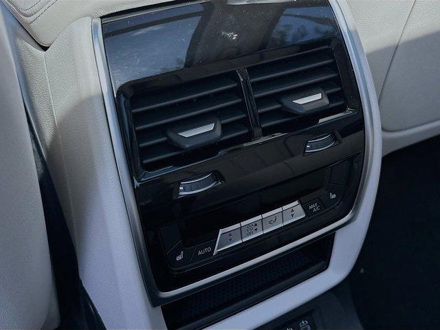 new 2026 BMW X7 car