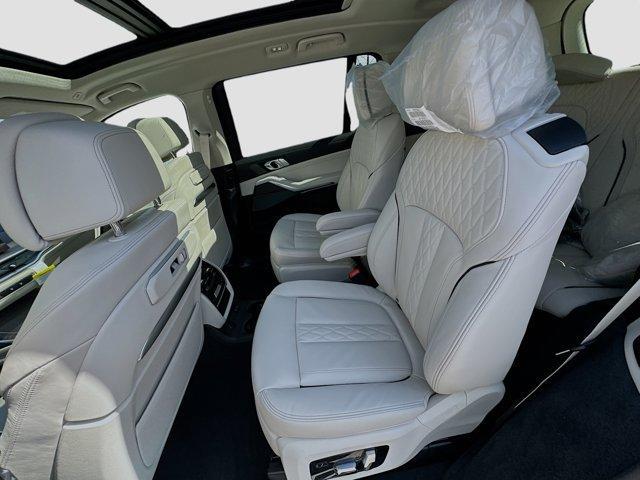 new 2026 BMW X7 car