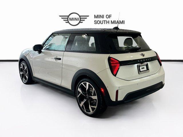 new 2026 MINI Hardtop car