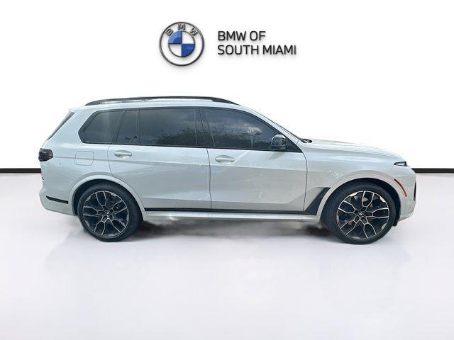 new 2025 BMW X7 car, priced at $107,922