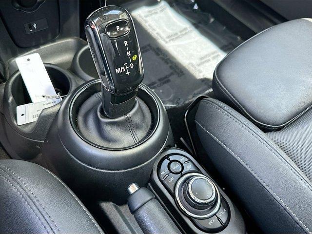 used 2023 MINI Hardtop car, priced at $26,500