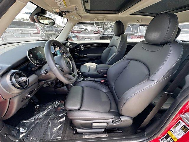 used 2023 MINI Hardtop car, priced at $26,500