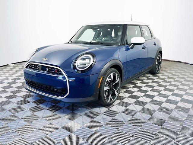 new 2025 MINI Hardtop car, priced at $39,030