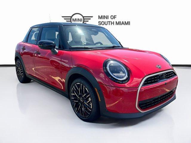 new 2025 MINI Hardtop car, priced at $35,174