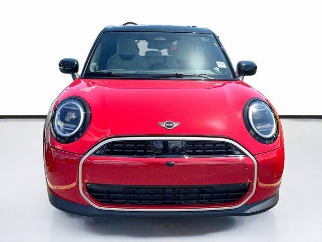 new 2025 MINI Hardtop car, priced at $35,174