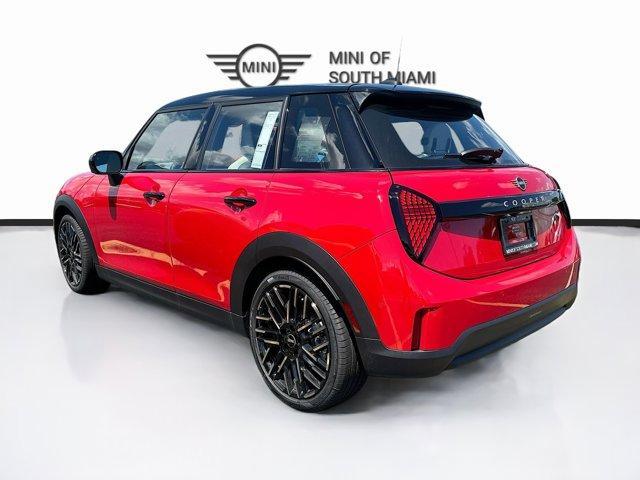new 2025 MINI Hardtop car, priced at $35,174
