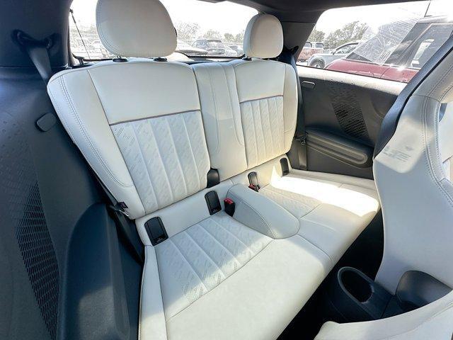 new 2025 MINI Hardtop car, priced at $35,174