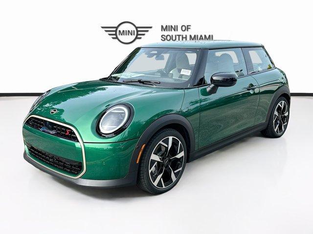 new 2025 MINI Hardtop car, priced at $35,822