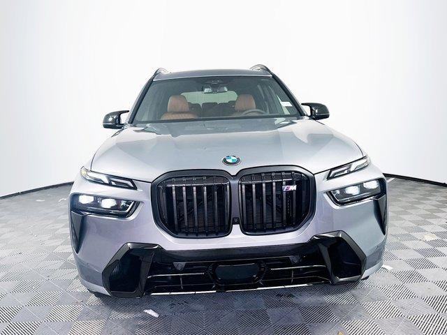 new 2025 BMW X7 car, priced at $110,607