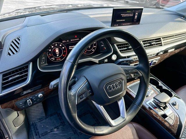 used 2019 Audi Q7 car, priced at $27,000