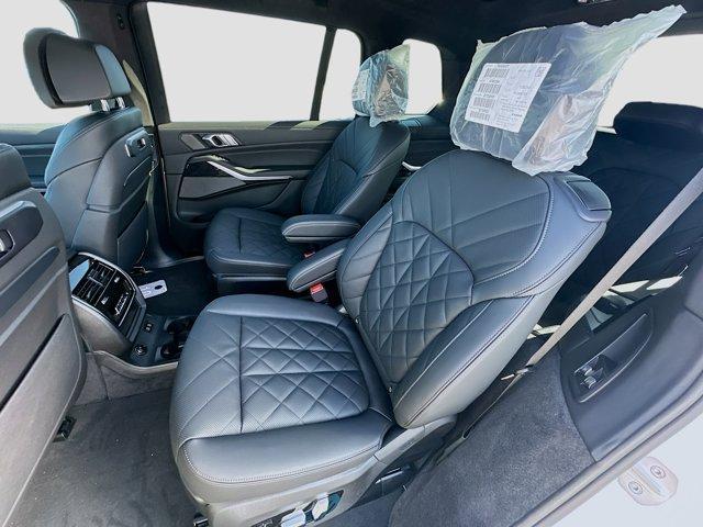 new 2026 BMW X7 car
