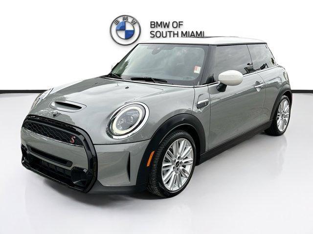 used 2022 MINI Hardtop car, priced at $22,500